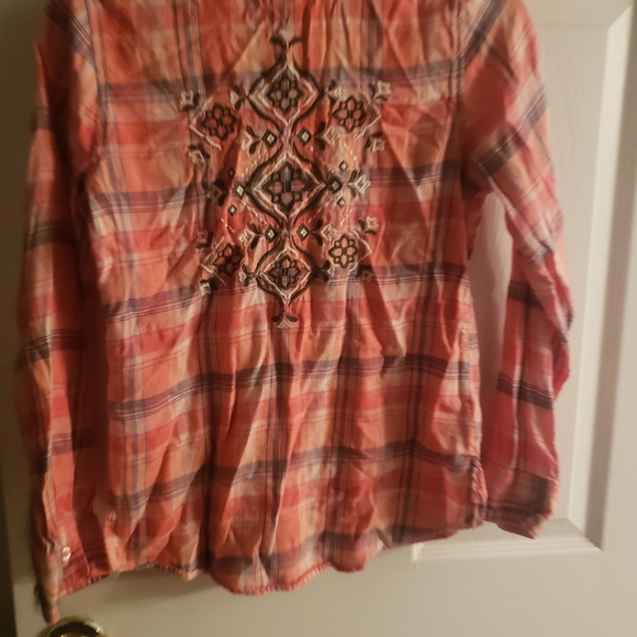 Button down flannel - Picture 4 of 5